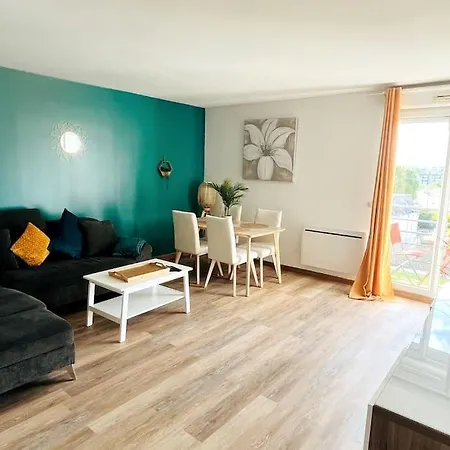 Penthouse De Standing: Vue Paris- 10min De L'aeroport - Parking Gratuit *